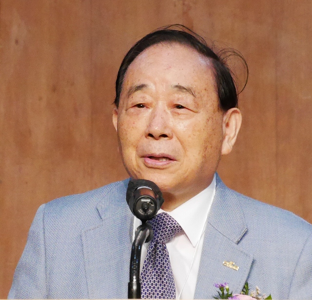 尹基理事長